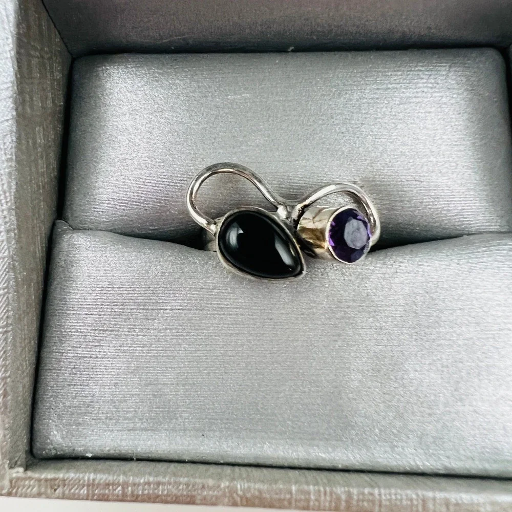 Silver Tone Bypass Ring Amethyst‎ Black Cabochon Stone Size 6 Boho Chic
